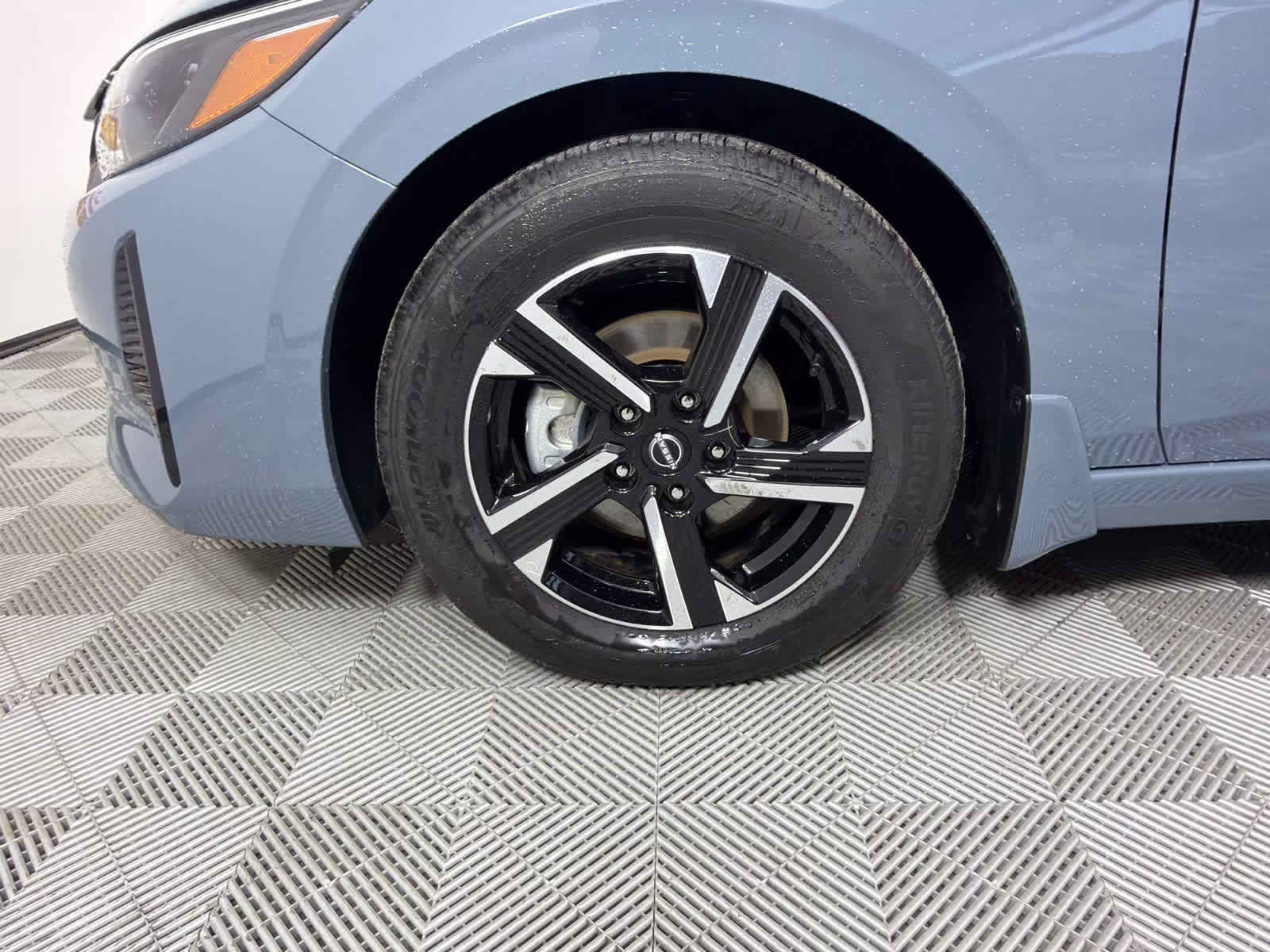 2025 Atlantic Gray Metallic Nissan Sentra SV FWD Sedan