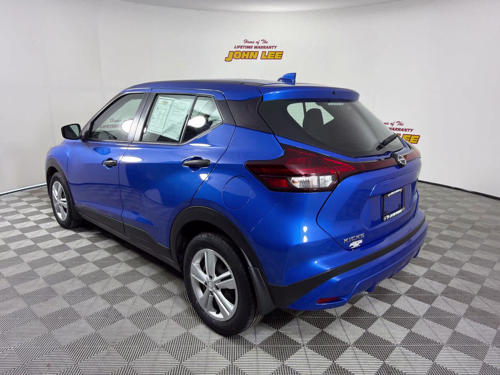 2025 Electric Blue Metallic Nissan Kicks Play S FWD SUV