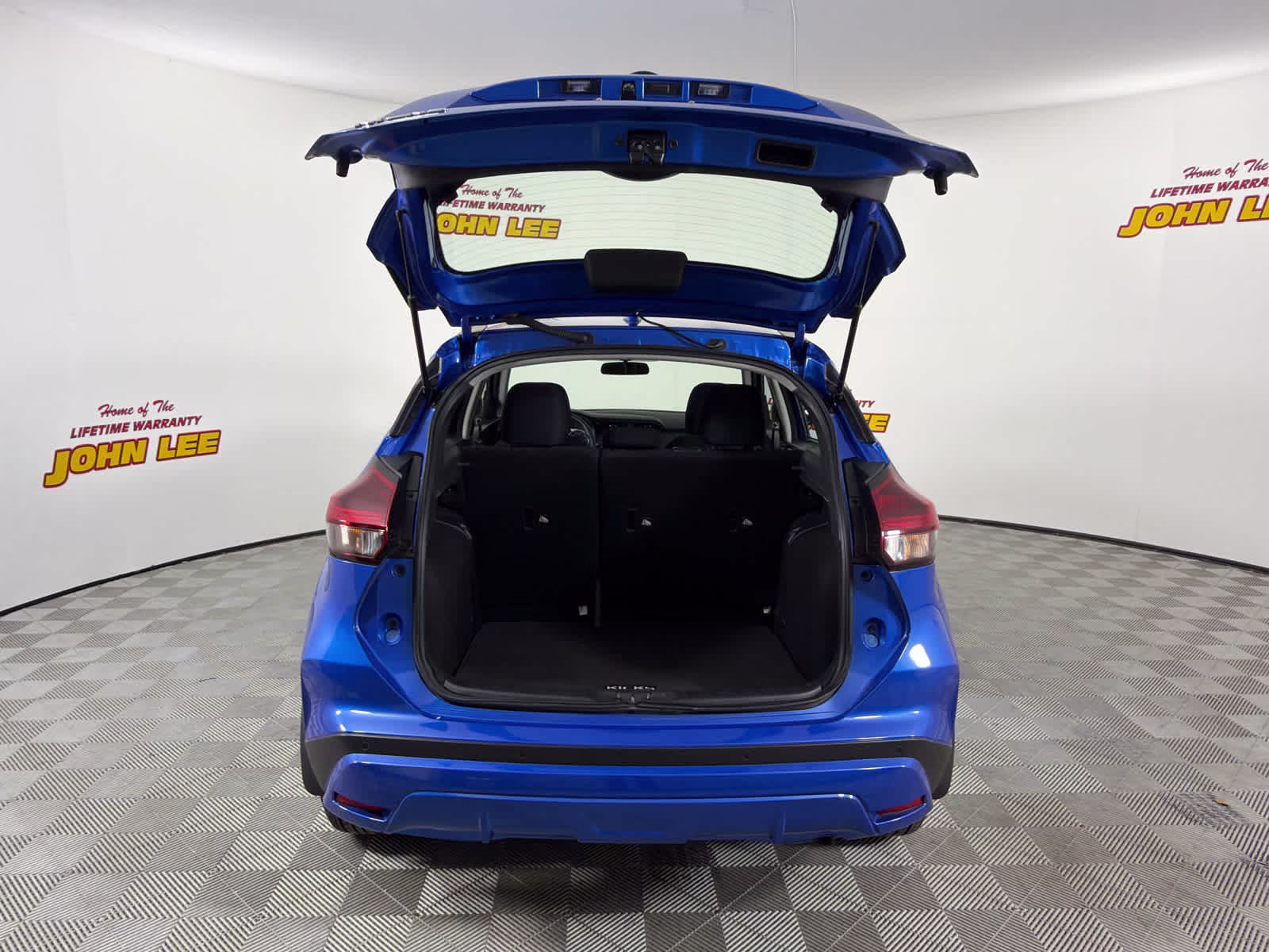 2025 Electric Blue Metallic Nissan Kicks Play S FWD SUV