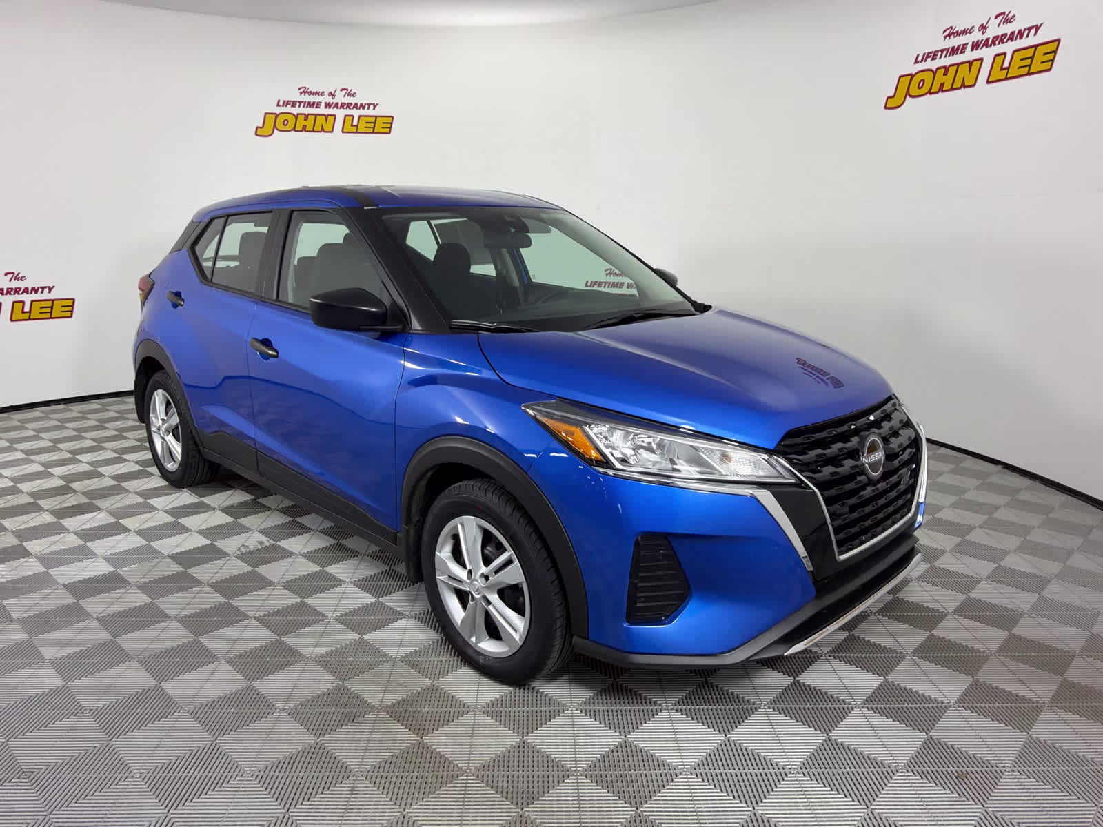 2025 Electric Blue Metallic Nissan Kicks Play S FWD SUV