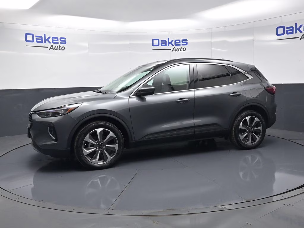 2023 Carbonized Gray Metallic Ford Escape Hybrid Platinum AWD SUV