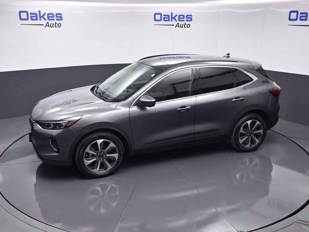 2023 Carbonized Gray Metallic Ford Escape Hybrid Platinum AWD SUV
