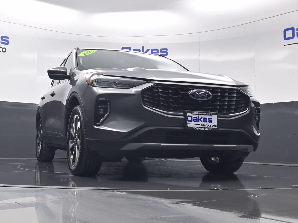 2023 Carbonized Gray Metallic Ford Escape Hybrid Platinum AWD SUV