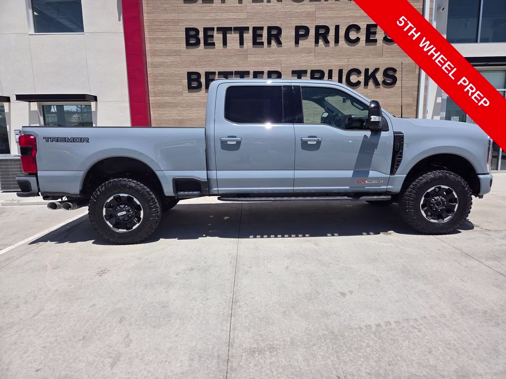 2025 Glacier Gray Metallic TriCoat Ford Super Duty F-350 SRW Platinum 4X4 Truck