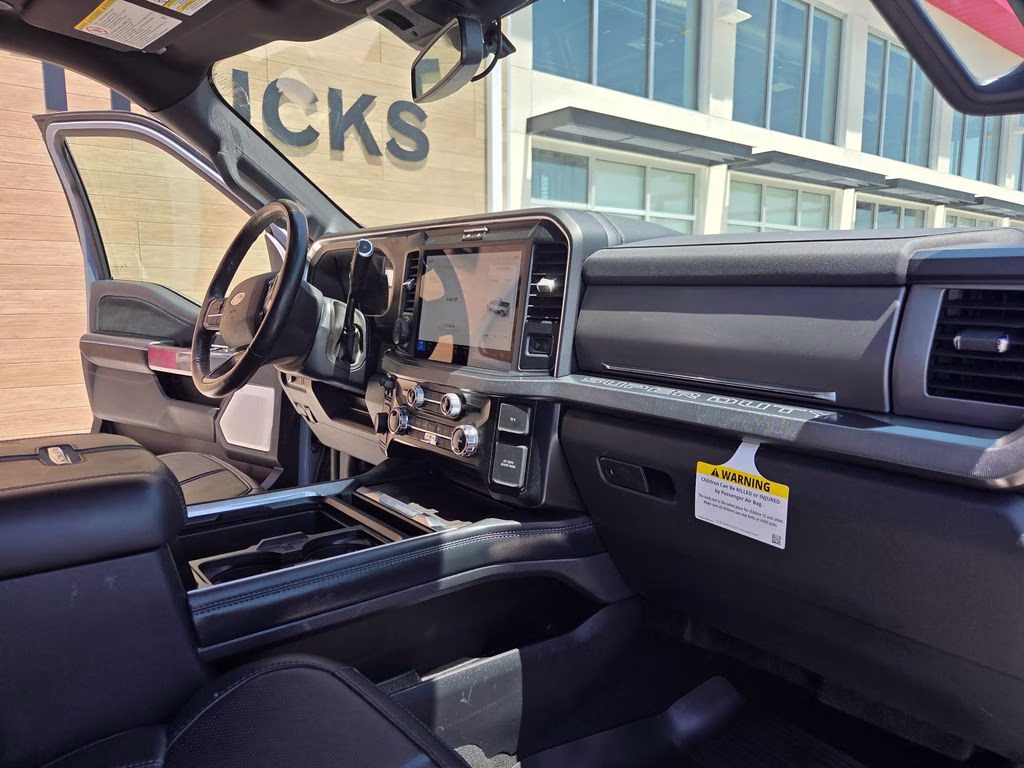 2025 Glacier Gray Metallic TriCoat Ford Super Duty F-350 SRW Platinum 4X4 Truck