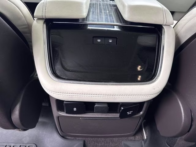 2022 Black Metallic Lincoln Navigator Black Label 4X4 SUV