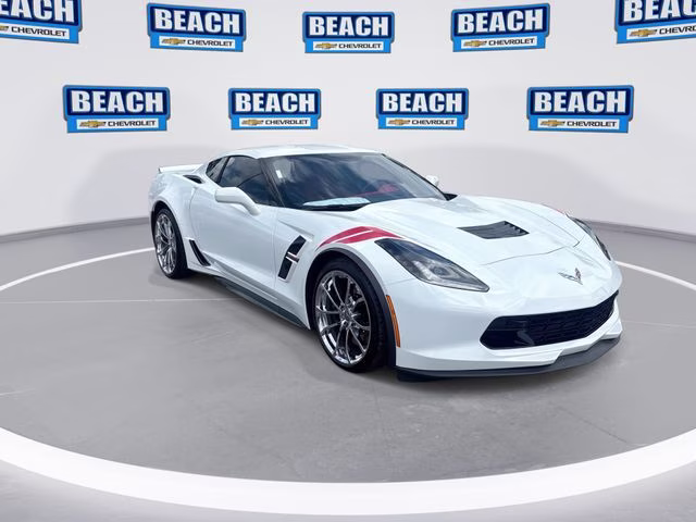 2019 Arctic White Chevrolet Corvette Grand Sport RWD Coupe
