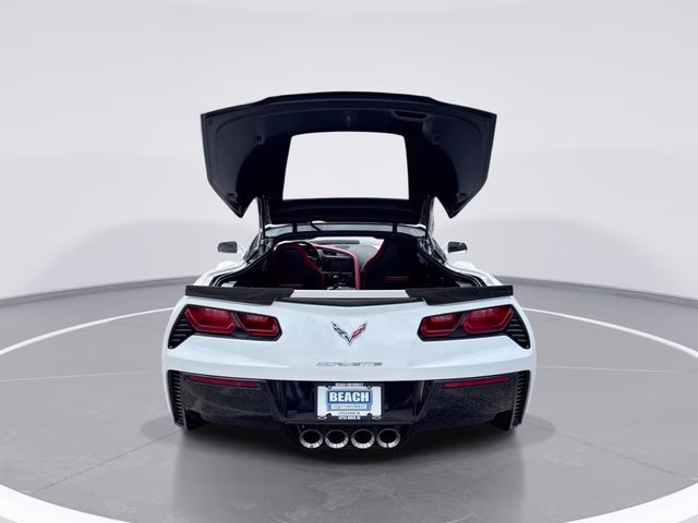 2019 Arctic White Chevrolet Corvette Grand Sport RWD Coupe