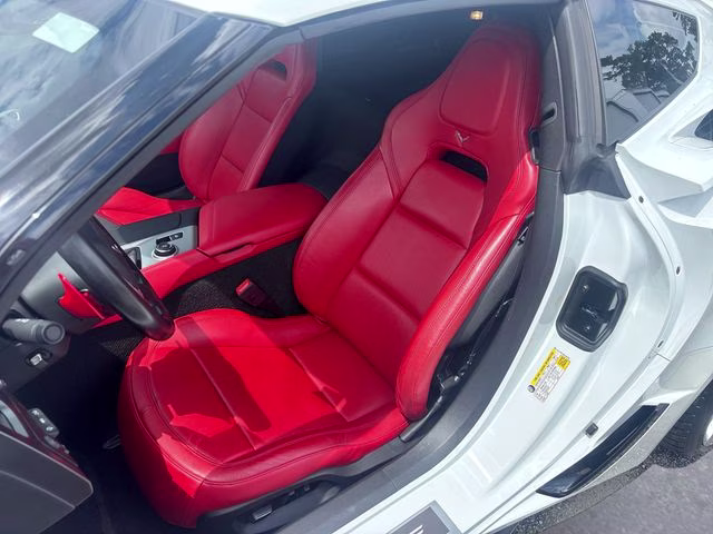 2019 Arctic White Chevrolet Corvette Grand Sport RWD Coupe
