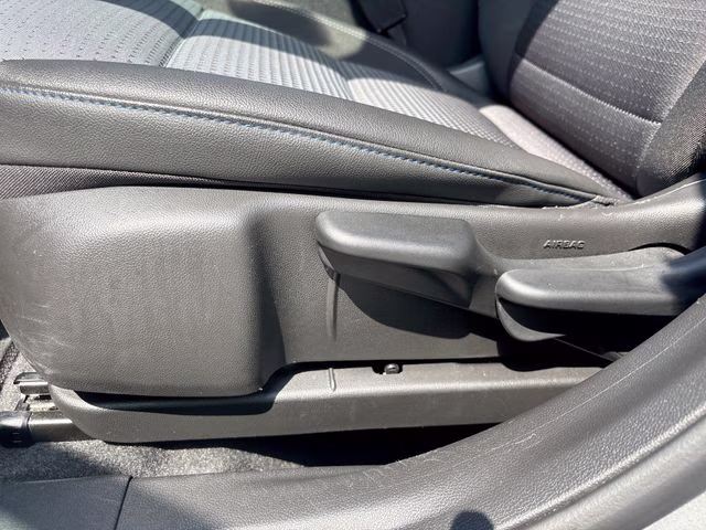 2025 Sterling Gray Metallic Chevrolet Trax LT FWD SUV