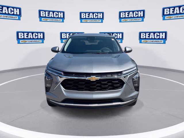 2025 Sterling Gray Metallic Chevrolet Trax LT FWD SUV