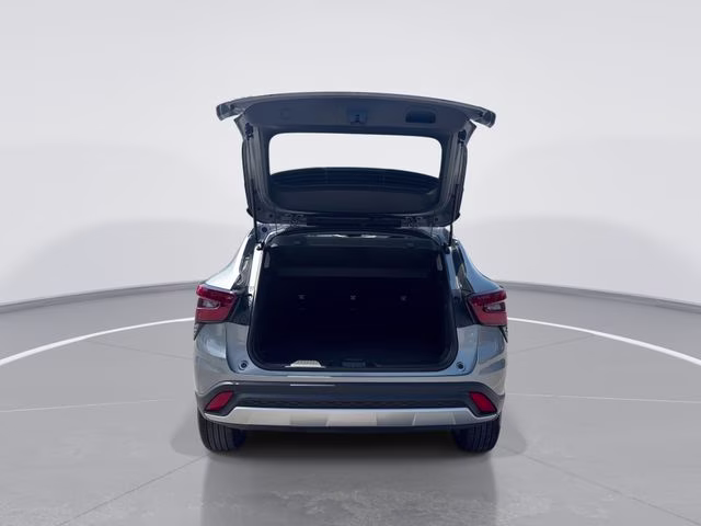 2025 Sterling Gray Metallic Chevrolet Trax LT FWD SUV