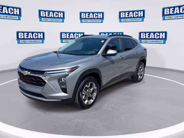 2025 Sterling Gray Metallic Chevrolet Trax LT FWD SUV