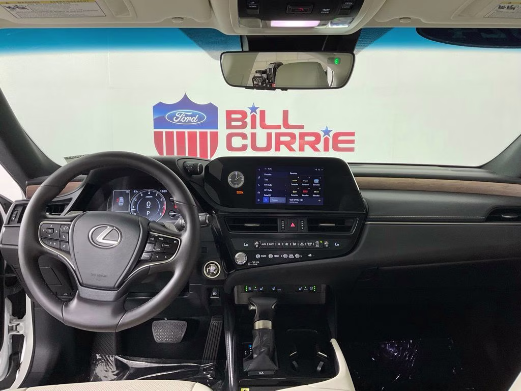 2024 White Pearl Lexus ES 350 FWD Sedan
