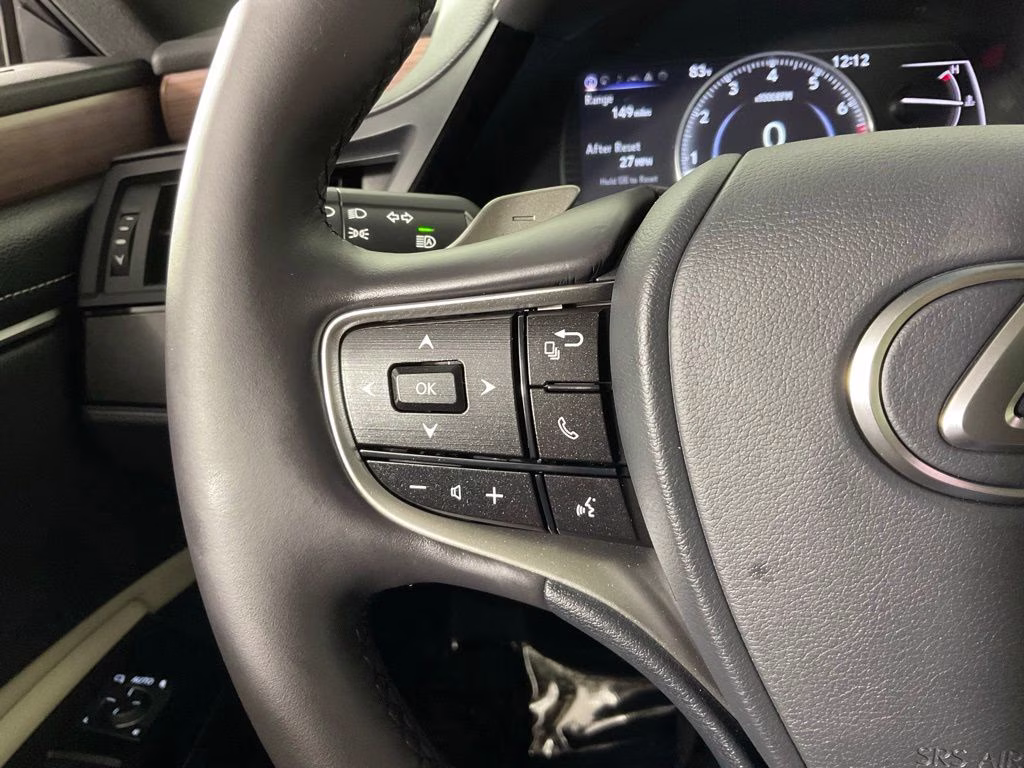 2024 White Pearl Lexus ES 350 FWD Sedan