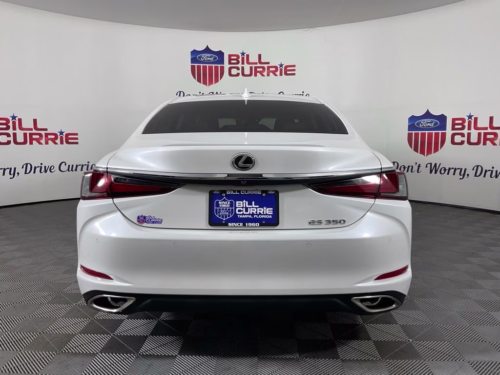 2024 White Pearl Lexus ES 350 FWD Sedan