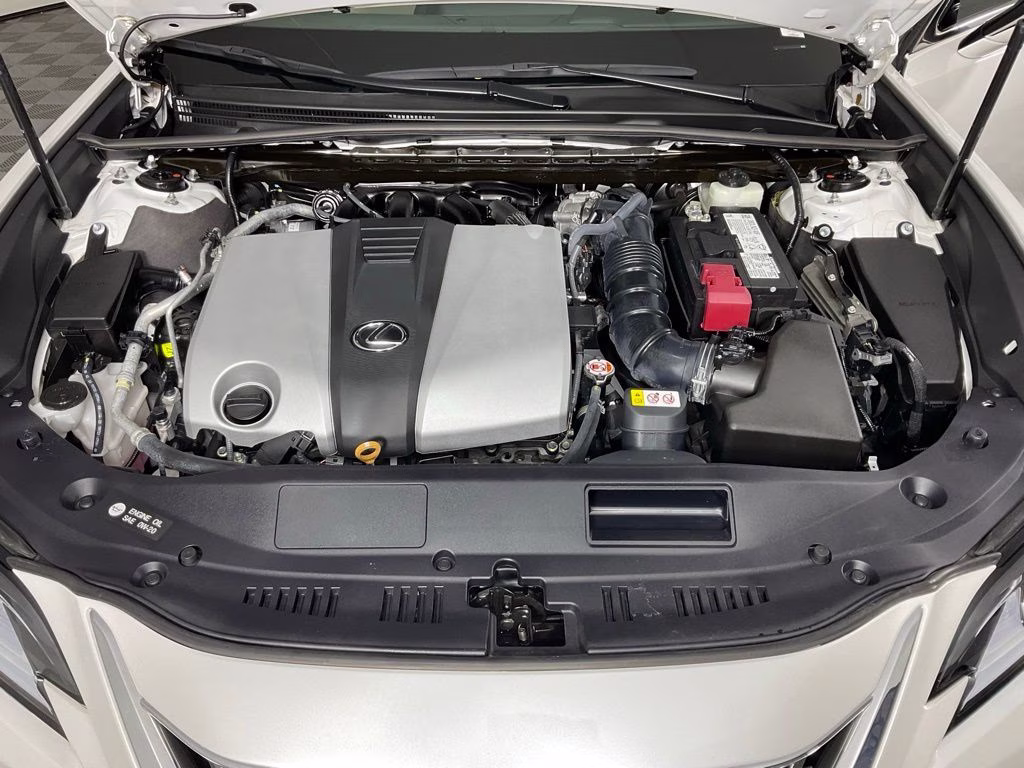 2024 White Pearl Lexus ES 350 FWD Sedan