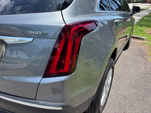2020 Satin Steel Metallic Cadillac XT5 Luxury FWD SUV