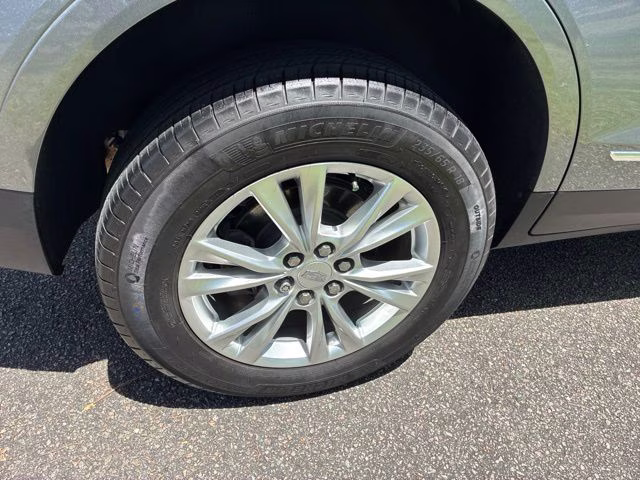 2020 Satin Steel Metallic Cadillac XT5 Luxury FWD SUV