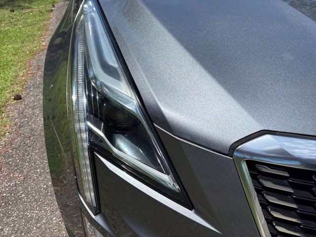 2020 Satin Steel Metallic Cadillac XT5 Luxury FWD SUV