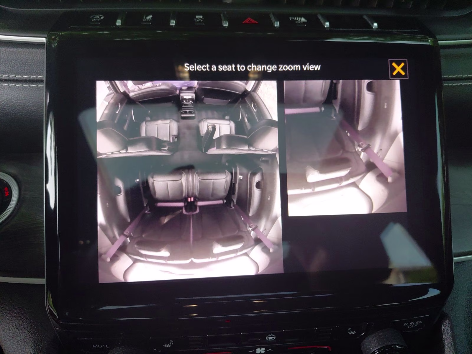 2021 Silver Zynith Jeep Grand Cherokee L Limited 4X4 SUV
