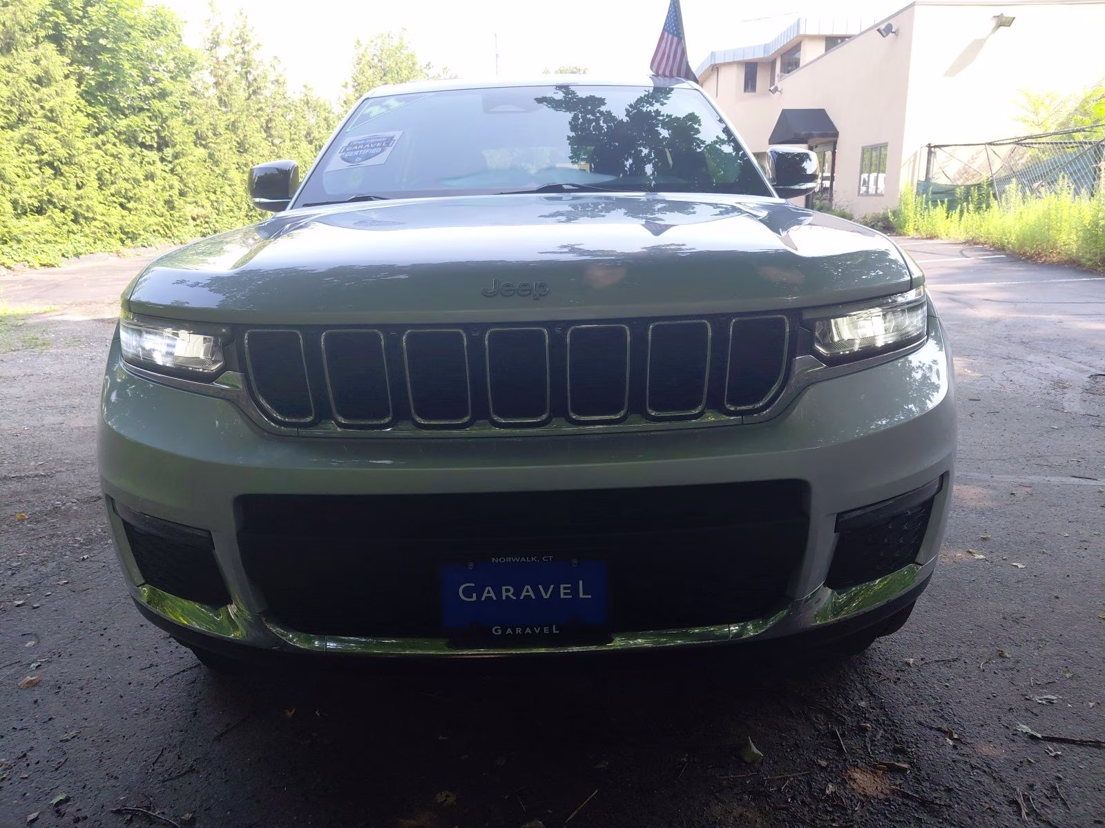 2021 Silver Zynith Jeep Grand Cherokee L Limited 4X4 SUV