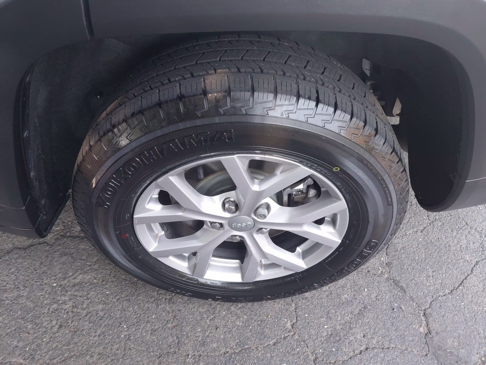 2021 Silver Zynith Jeep Grand Cherokee L Limited 4X4 SUV