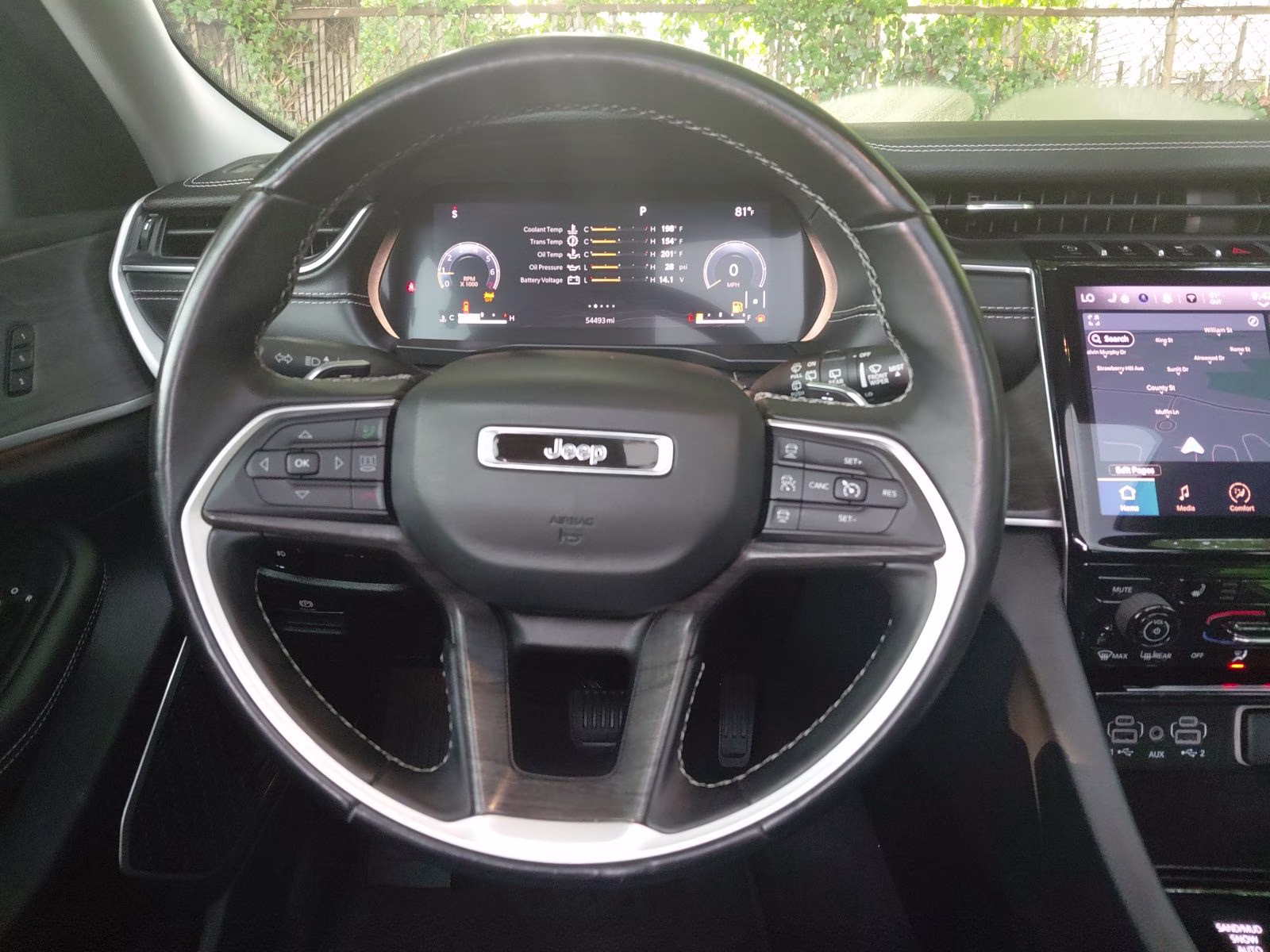 2021 Silver Zynith Jeep Grand Cherokee L Limited 4X4 SUV