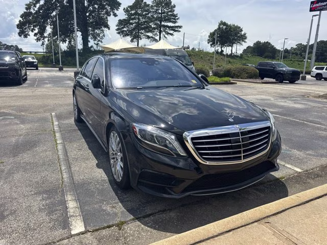 2016 Black Mercedes-Benz S-Class S 550 RWD Sedan