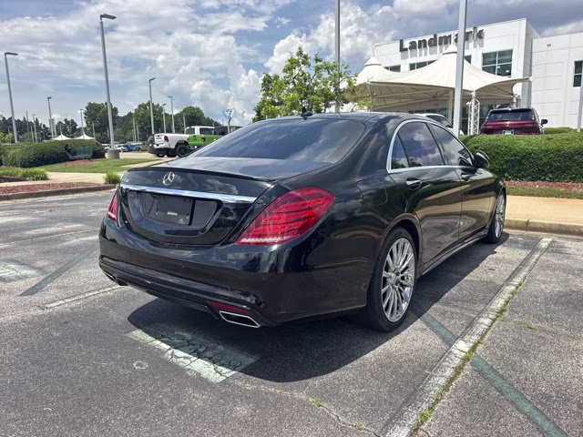 2016 Black Mercedes-Benz S-Class S 550 RWD Sedan