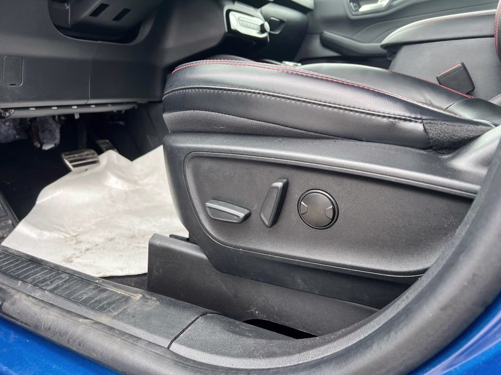 2023 Blue Metallic Ford Escape ST-Line AWD SUV