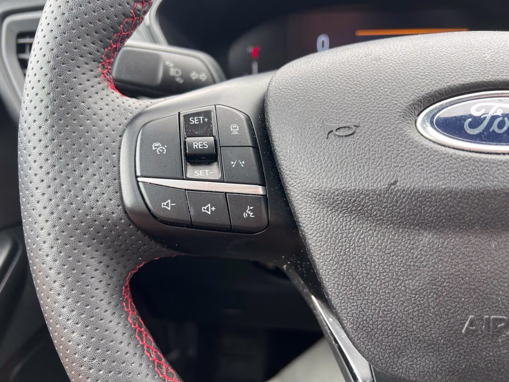2023 Blue Metallic Ford Escape ST-Line AWD SUV
