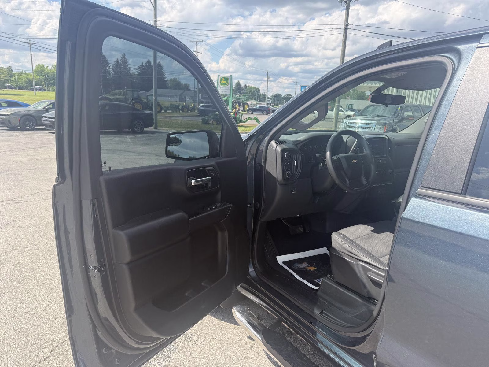 2019 Blue Chevrolet SILVERADO K1500 Custom 4X4 Truck