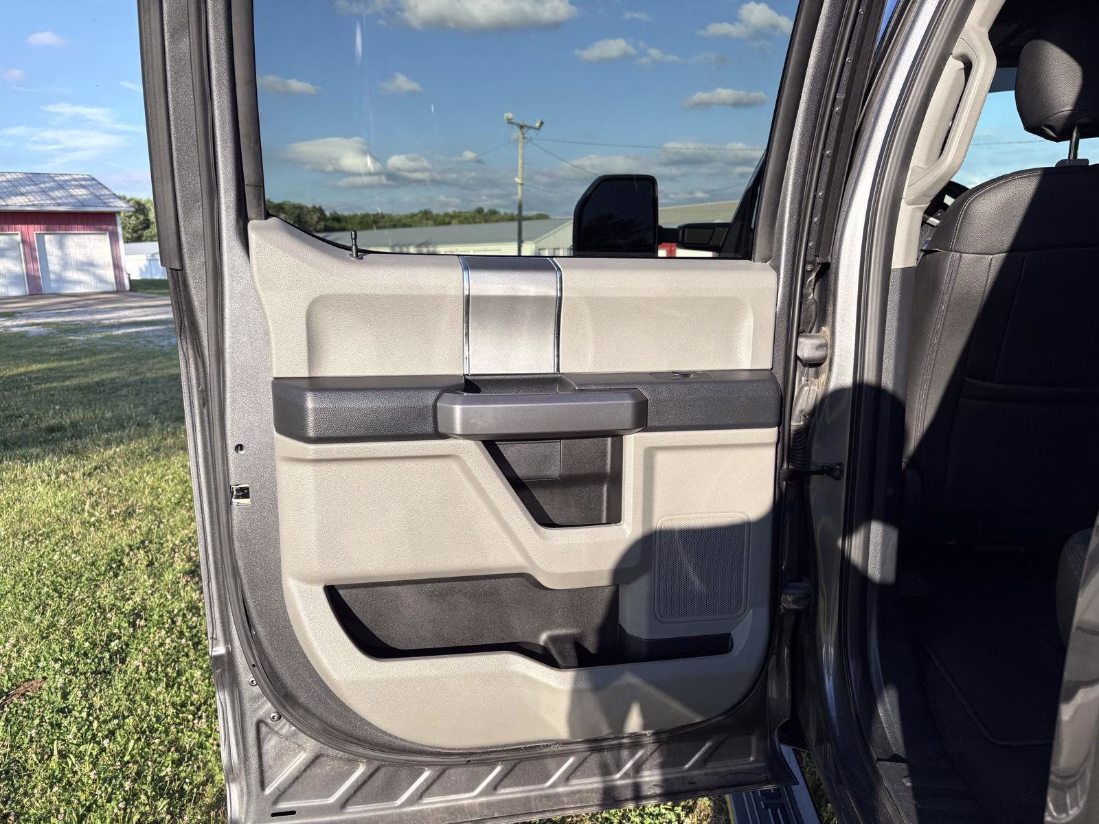 2022 Carbonized Gray Ford Super Duty F-250 SRW XLT 4X4 Truck