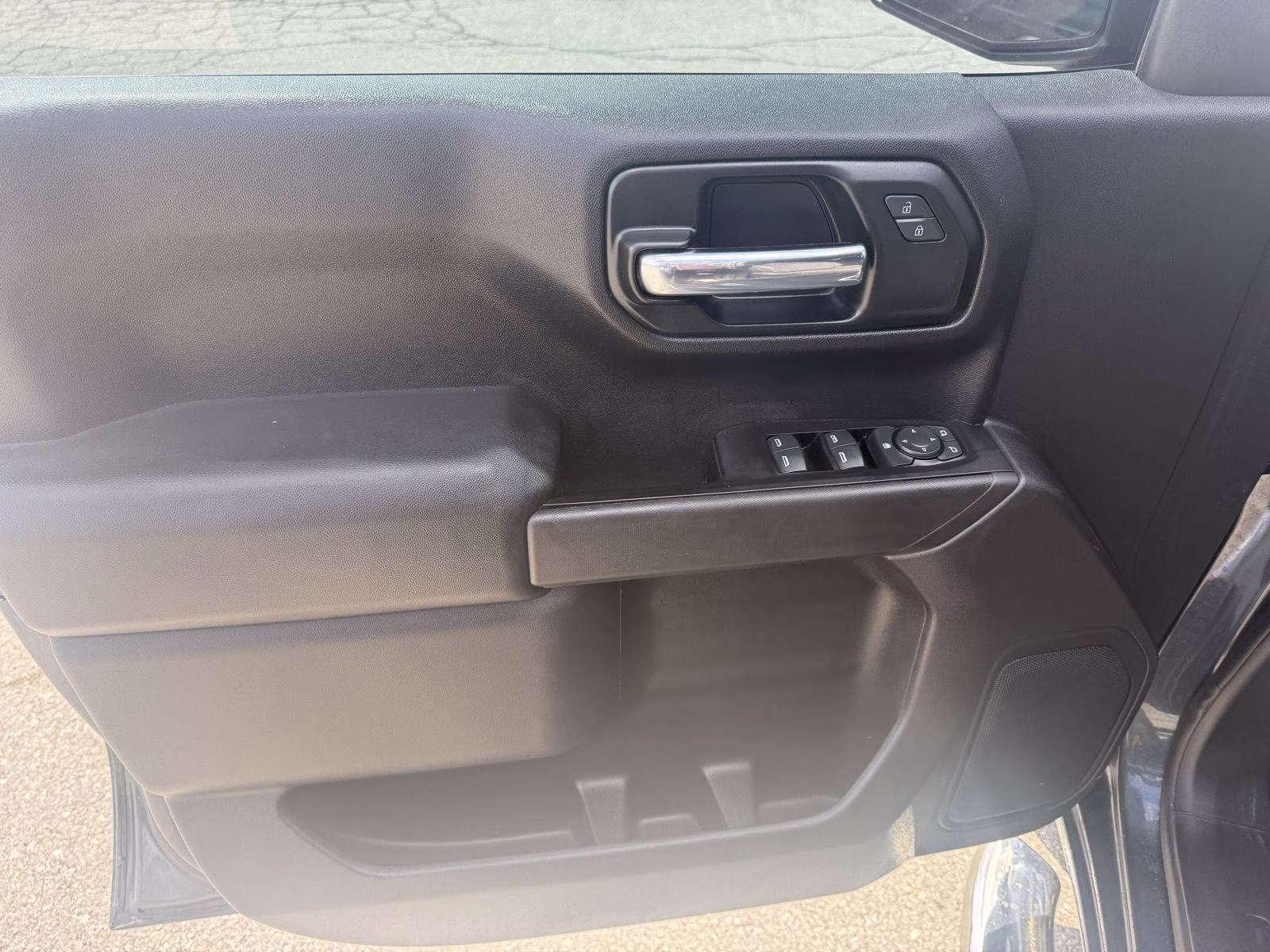 2019 Granite Chevrolet SILVERADO K1500 Custom 4X4 Truck