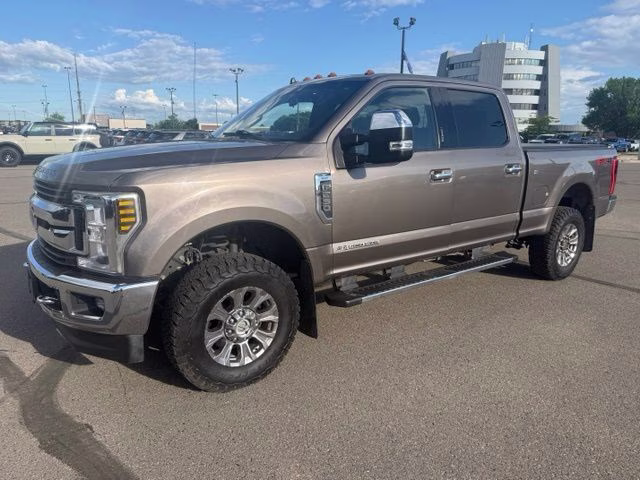 2019 Stone Gray Metallic Ford Super Duty F-250 SRW XLT 4X4 Truck