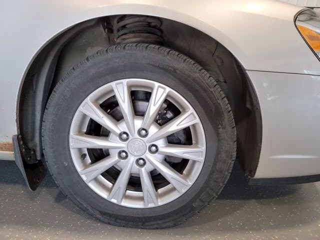 2009 Buick Lucerne CX 2 FWD Sedan