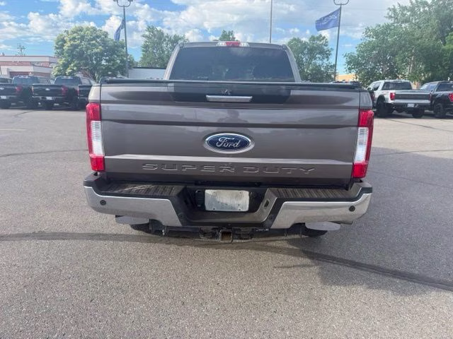 2019 Stone Gray Metallic Ford Super Duty F-250 SRW XLT 4X4 Truck