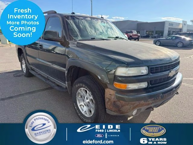 2004 Dark Green Metallic Chevrolet Suburban 1500 Z71 4X4 SUV