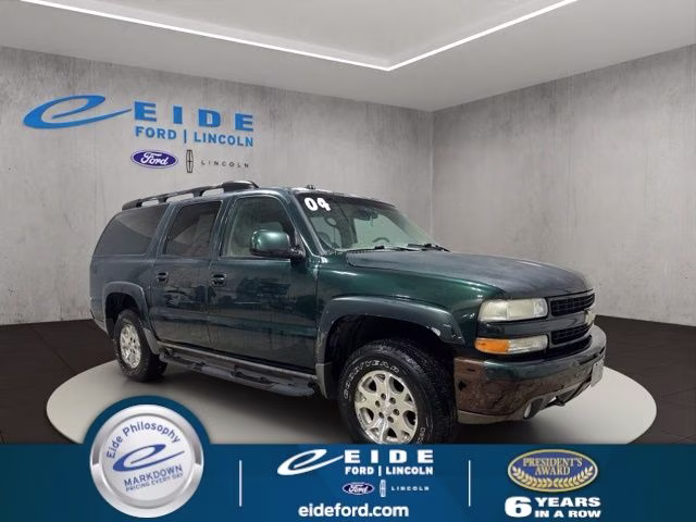 2004 Dark Green Metallic Chevrolet Suburban 1500 Z71 4X4 SUV