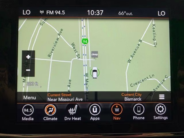 2021 Diamond Black Crystal Pearlcoat Jeep Grand Cherokee Laredo X 4X4 SUV
