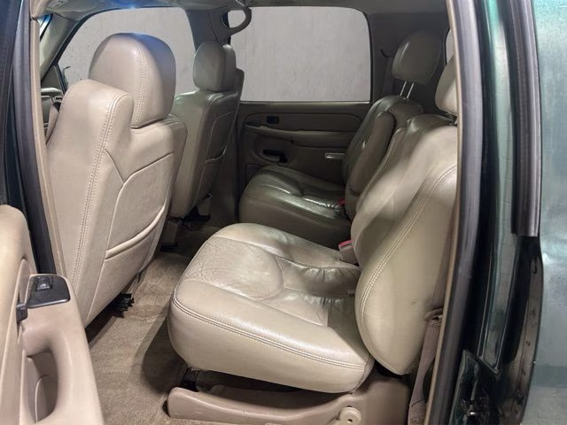 2004 Dark Green Metallic Chevrolet Suburban 1500 Z71 4X4 SUV