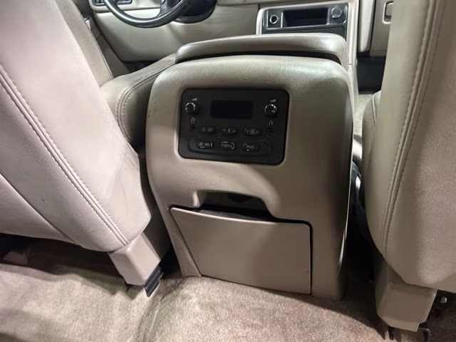 2004 Dark Green Metallic Chevrolet Suburban 1500 Z71 4X4 SUV