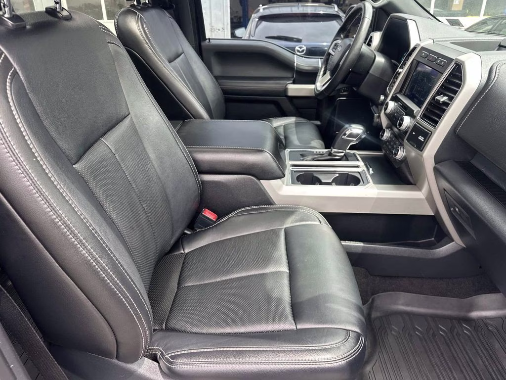 2020 Agate Black Metallic Ford F-150 Lariat 4X4 Truck
