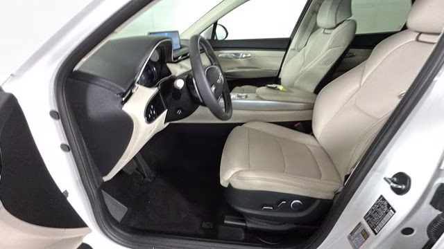 2023 Alta White Genesis GV70 2.5T AWD SUV