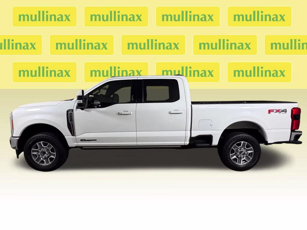 2023 Star White Metallic Tri-Coat Ford Super Duty F-250 SRW Lariat 4X4 Truck