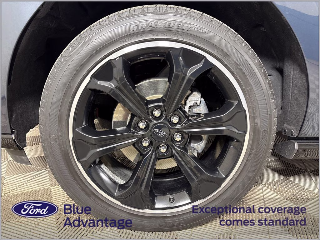 2023 Blue Metallic Ford Expedition Limited RWD SUV