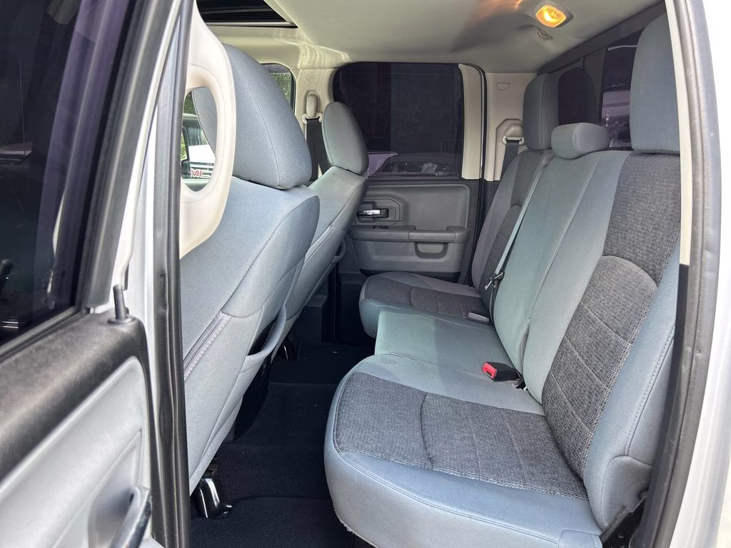 2013 Bright Silver Metallic Clearcoat Ram 1500 Big Horn RWD Truck