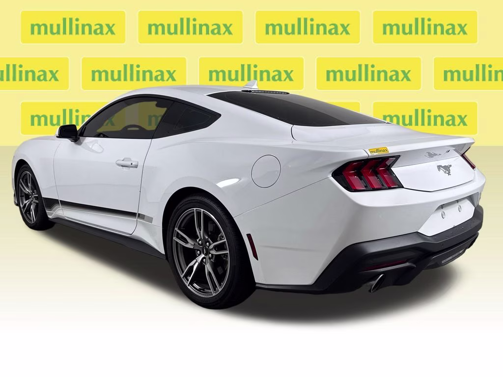 2024 Oxford White Ford Mustang EcoBoost RWD Coupe