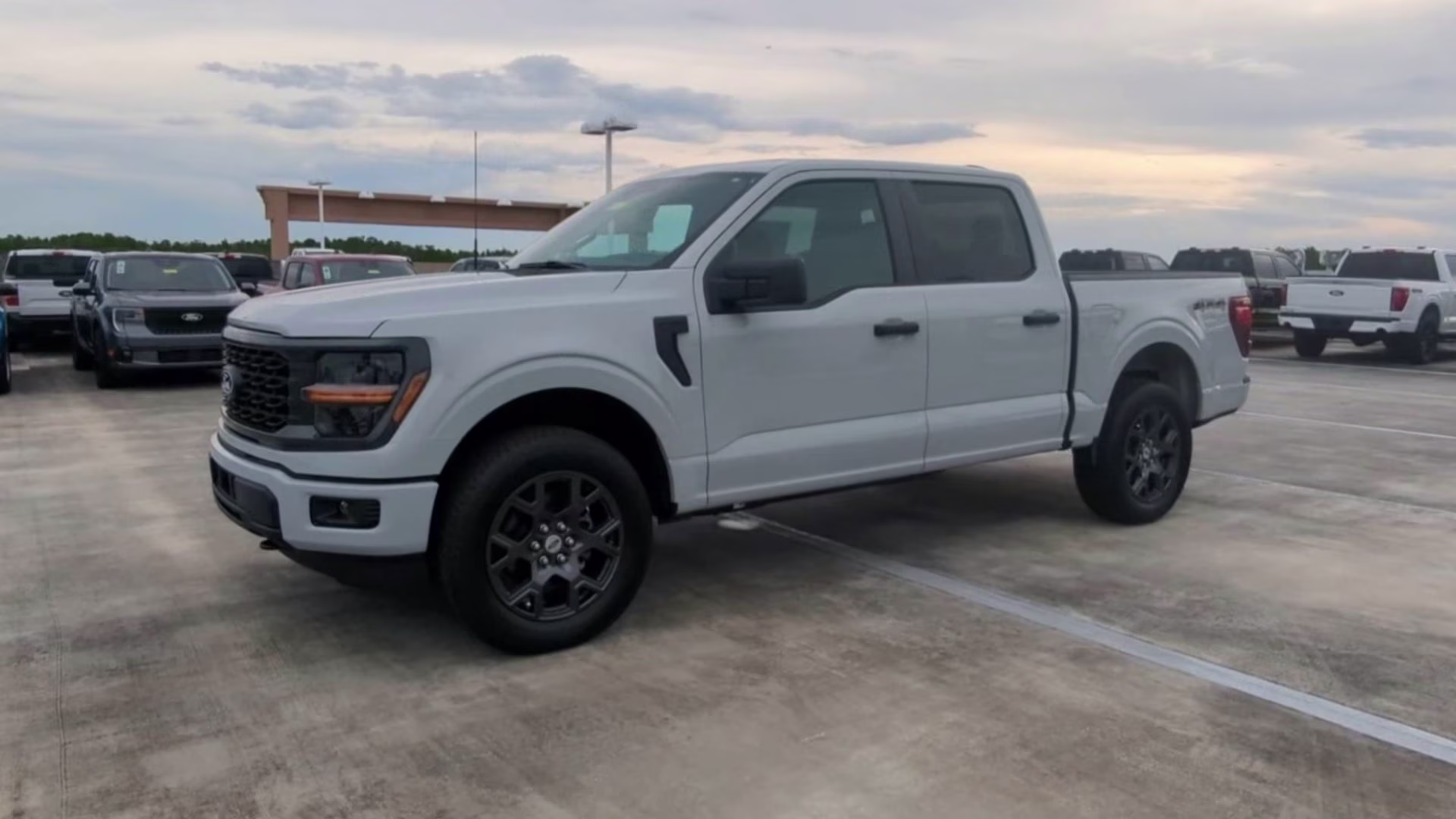 2026 Avalanche Ford F-150 STX Crew Cab Pickup 4X4 Truck